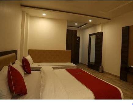 Hotel Shri Vardhan Ujjain Exterior foto